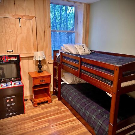 Mandy'S Mountain Chalet Dover 외부 사진