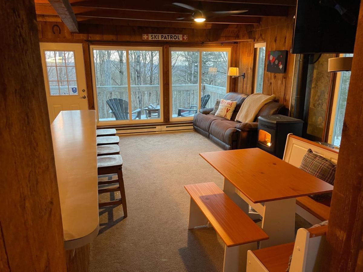 Mandy'S Mountain Chalet Dover 외부 사진